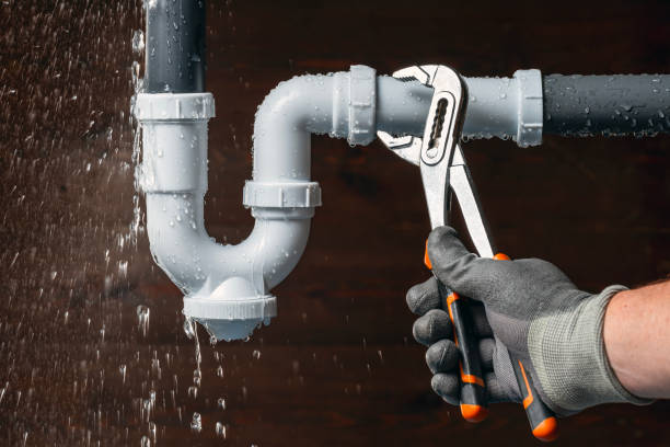 Professional Pipe Repair technician working in Harmans, MD